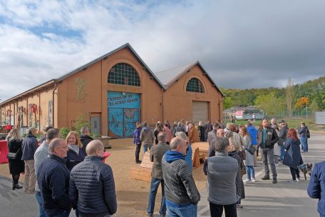 Leben im Viertel „Neischmelz“: Freunde und Familie des Luxemburger Schauspielers und Musikers Thierry van Werveke am Samstag in Düdelingen
