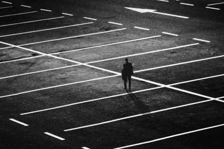 Straßen und Plätze / Weniger Licht: Regierung hat konkrete Ideen zum kommunalen Energiesparen