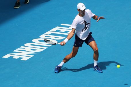Tennis / Djokovic will Australian Open spielen – Russen als neutrale Athleten