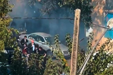 Tränengas und Schüsse / Die Proteste im Iran gehen mit unverminderter Wucht weiter