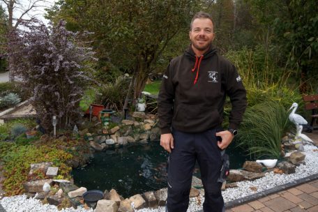 Ronny Thommes unterh&auml;lt an seinem Domizil auch einen kleinen Teich mit Zierfischen