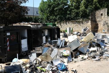 Fragen an die Regierung / Parlamentarier haken nach: Hochwasser, Beamtenbewertung und Cannabis