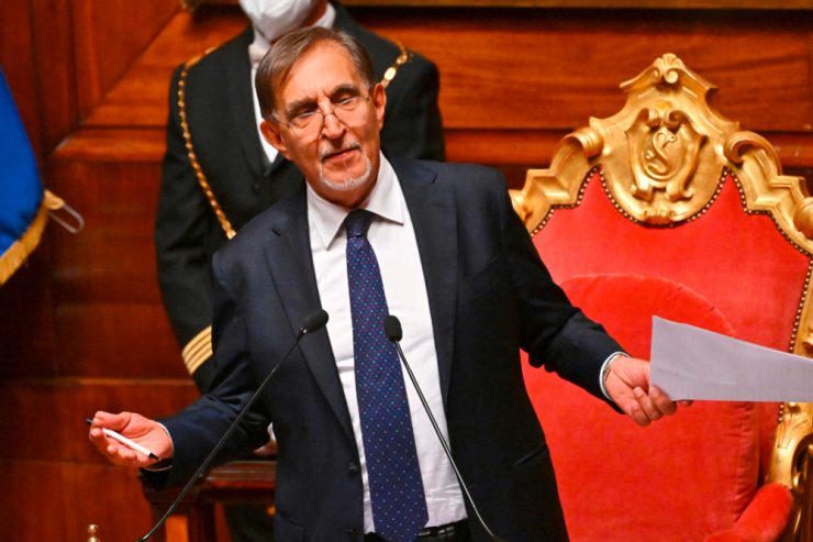 Italien / Mussolini-Statue im Wohnzimmer – ein Fratelli-Politiker bekleidet jetzt das zweithöchste Amt im Staat