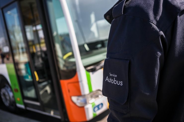 Polizeieinsätze / Betrunkener geht in Ettelbrück auf Busfahrer los – Zeugen entschärfen Situation