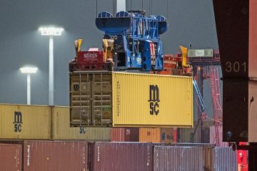 Weltwirtschaft / Europas Handelsbilanz leidet unter den Folgen des Krieges