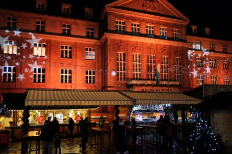 Straßen und Plätze / Sechs Stunden Weihnachtsbeleuchtung: Esch führt weitere Energiesparmaßnahmen ein
