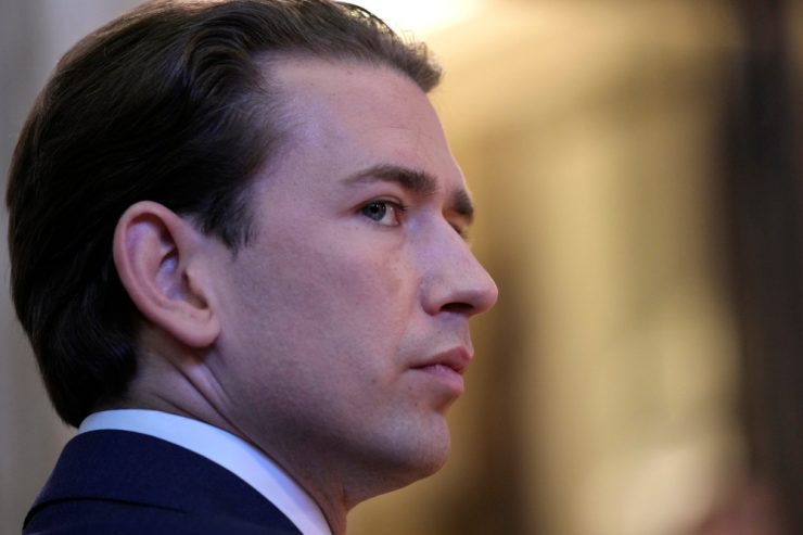 Österreich / Vertrauter des Ex-Kanzlers Kurz packt über türkises Korruptionsnetzwerk aus