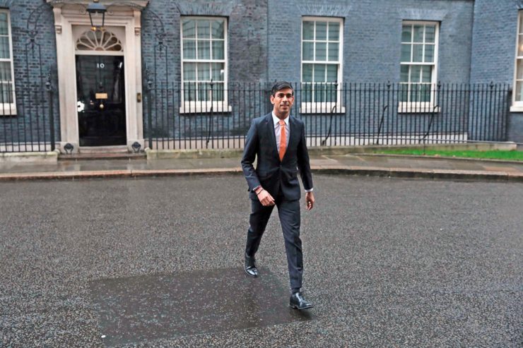 Großbritannien / Rishi Sunak auf dem Weg in die Downing Street