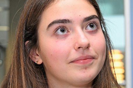 Emma will sich für die Belange der Schüler einsetzen