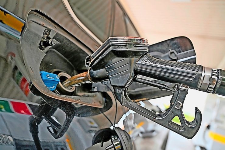 Energie / Hohe Preise bescheren Ölkonzernen Milliardengewinne