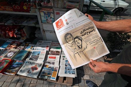 Siebte Woche / Trotz Drohung der Revolutionsgarden gehen die Menschen im Iran weiter auf die Straße