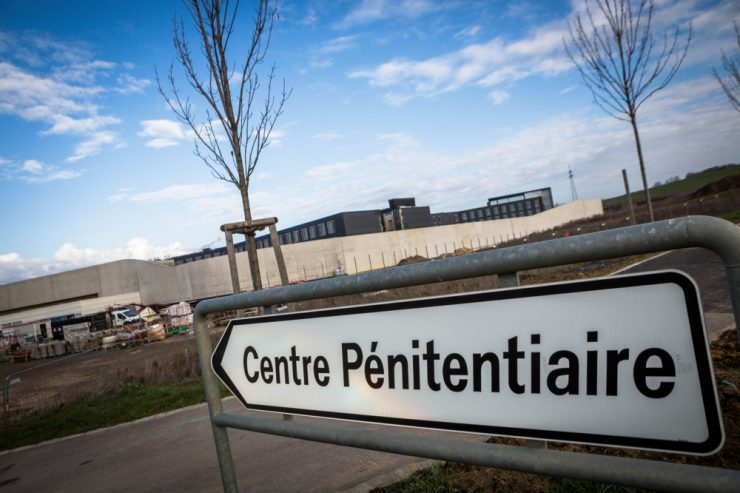 Strafvollzugsanstalt / Beamte finden toten Häftling in Schrassig