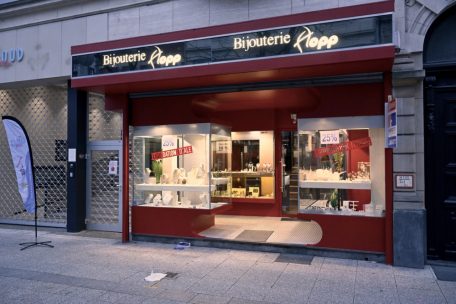 Esch / Bewaffneter Überfall auf Juwelierladen: Polizei macht Zeugenaufruf