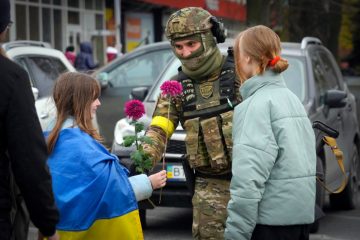 Ukraine-Krieg / Kiew meldet weitere befreite Orte – Die Nacht zum Montag im Überblick