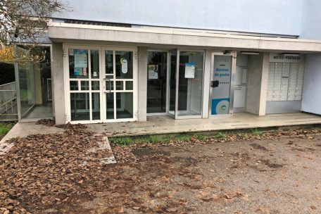 Nach Schließung im März / Leeres Postamt in Colmar-Berg wird zum Schandfleck
