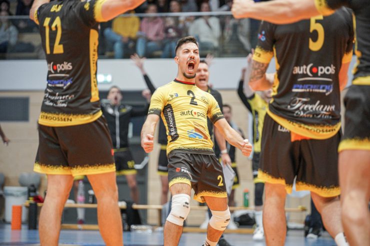 Volleyball / Die Zwillinge Samuel und Simão Marinho Novais erleben ihren ersten Challenge Cup
