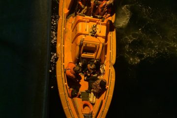 Mittelmeer / Crew eines luxemburgischen Schiffs rettet 15 Geflüchtete vor der algerischen Küste