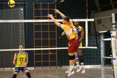 Volleyball / Wer bleibt verlustpunktfrei?
