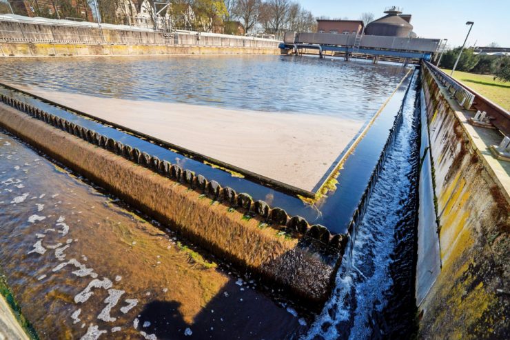 Entwicklung / Wenn Toilettenwasser zu Bier wird – Abwasser und seine Potenziale