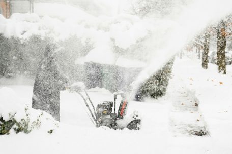 Rekordverdächtiger Schneesturm sorgt im Nordosten der USA für Chaos