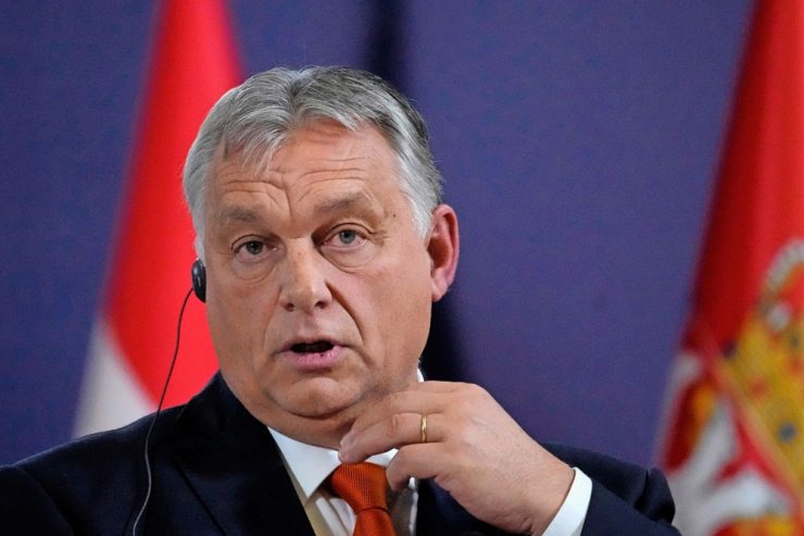 Rechtsstaat / Brüsseler Milliarden-Poker gegen Orban
