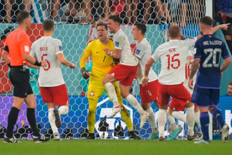 WM / Der Mann mit den tausend Händen: Wojciech Szczesny will gegen Frankreich bestehen