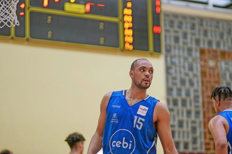 Basketball / Xavier-Robert François (Walferdingen) kombiniert Studien mit Basketball