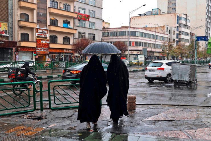 Iran / Aufruf zu neuen Protesten und Streiks – Justiz will Urteile gegen Demonstranten schnell umsetzen