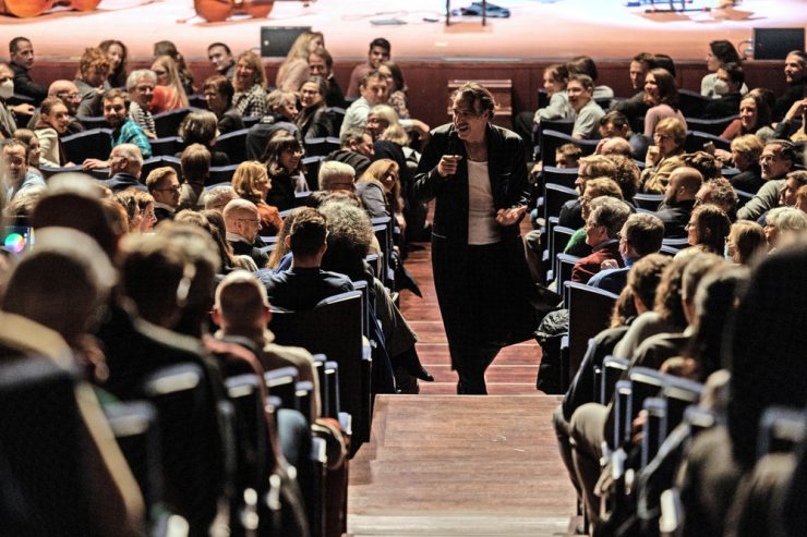 Philharmonie / „A very Chilly Christmas“ mit Chilly Gonzales