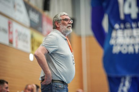 Handball / Red Boys auf Trainersuche: Sandor Rac geht von Bord
