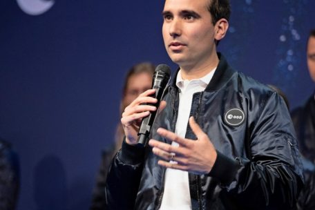 Der 34-jährige Wissenschaftler kommt oft nach Differdingen, um die Familie zu besuchen