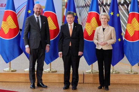 EU-Asean-Gipfel / In Zeiten des Krieges lernen Europa und Asien sich neu kennen