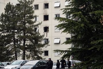 Frankreich / Mindestens zehn Menschen sterben bei Feuer in einem Wohnhaus – darunter fünf Kinder