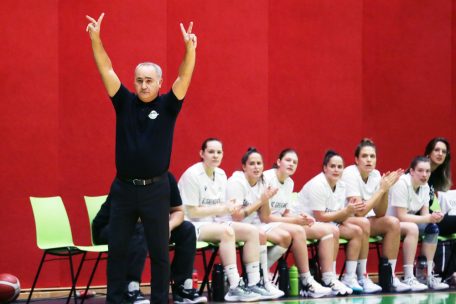 Hostert-Coach Fran&ccedil;ois Manti h&auml;tte sich f&uuml;r die schwierige Gruppenphase einen gr&ouml;&szlig;eren Kader gew&uuml;nscht