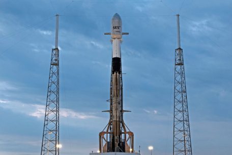 Die Rakete am Freitag kurz vor dem Start