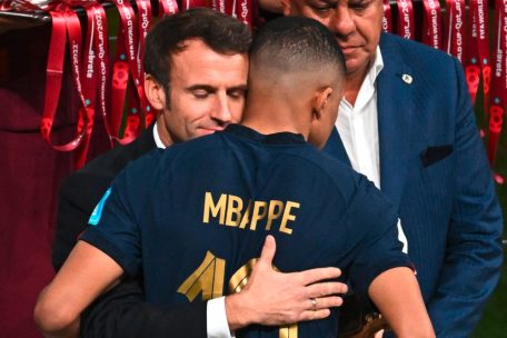 France / Macron aussi a raté son „tir au but“