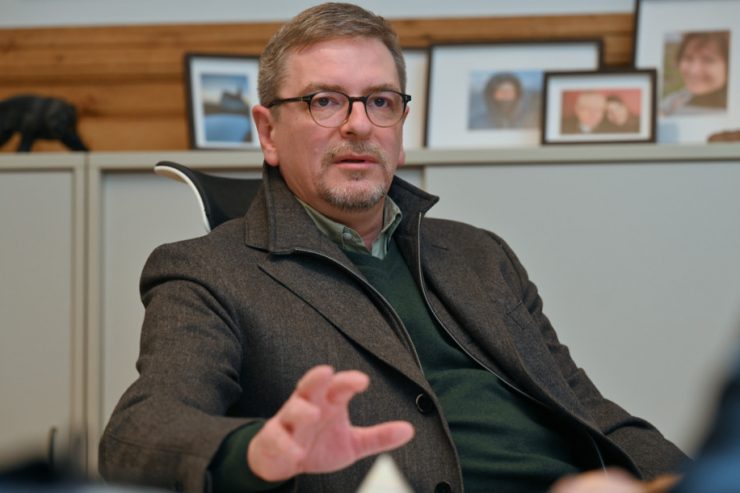 Caritas-Generaldirektor Marc Crochet / „Obdachlosigkeit gehört auf die politische Tagesordnung“