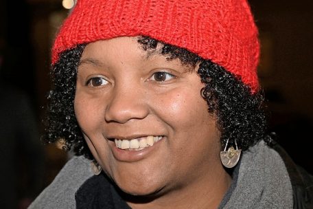 Damit wichtige Informationen alle erreichen, setzt Ana Correia da Veiga von „déi Lénk Stad“ auf die Gemeinschaft