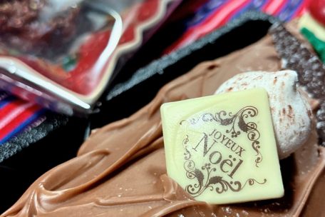 Darf natürlich nicht fehlen: die traditionelle Bûche