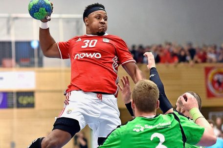 „Ronny“, hier 2016 im European Cup gegen Käerjeng, spielte vier Jahre lang für Benfica Lissabon