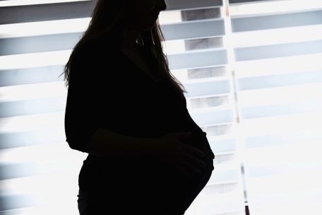 Geburtshilfe / Das Lunata-Zentrum und die Frage nach der freien Wahl des Geburtsortes