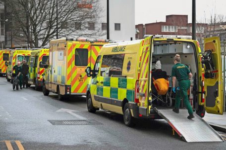 Großbritannien / Chaotische Zustände im britischen Gesundheitswesen