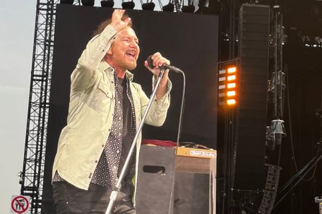 Eddie Vedder am Pinkpop 2022 …