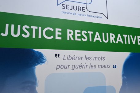 Versuch einer Wiedergutmachung durch Dialog