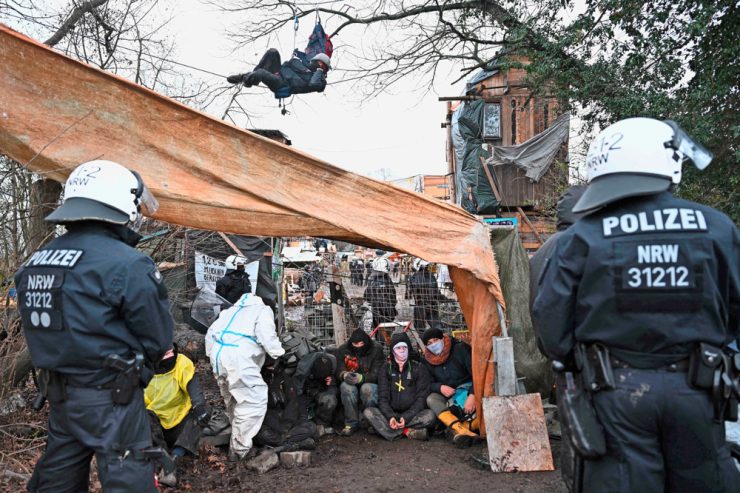 Deutschland / Räumung von Lützerath wird zur Belastungsprobe für die Grünen