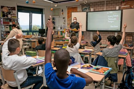 10 neue Petitionen / Beschränkung auf 16 Kinder in Grundschulklassen angestrebt