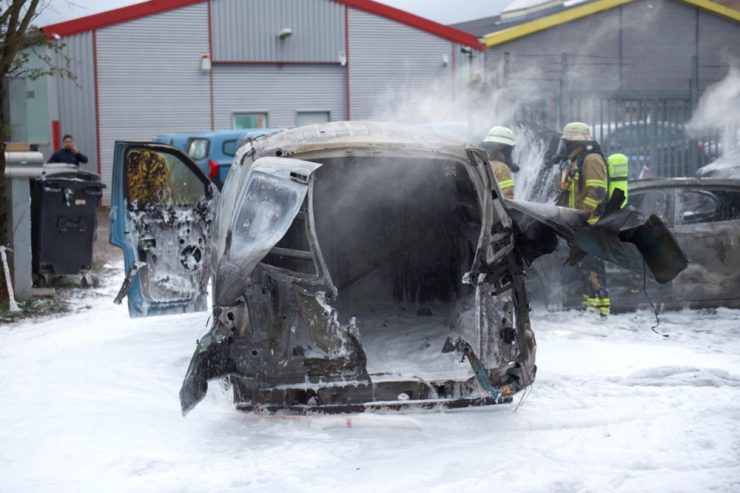 Saarland / Schüsse, Verletzte und Feuer bei Überfall auf Geldtransporter