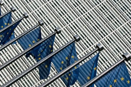 EU / Zeitplan immer schwieriger zu halten: Corona-Hilfsfonds kann zum Bumerang werden