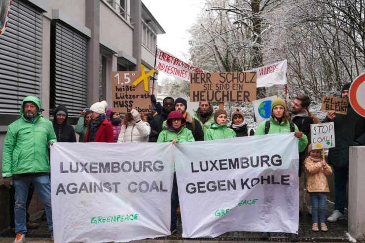 „Lützi bleibt“ / Luxemburger Aktivisten demonstrieren vor Deutscher Botschaft