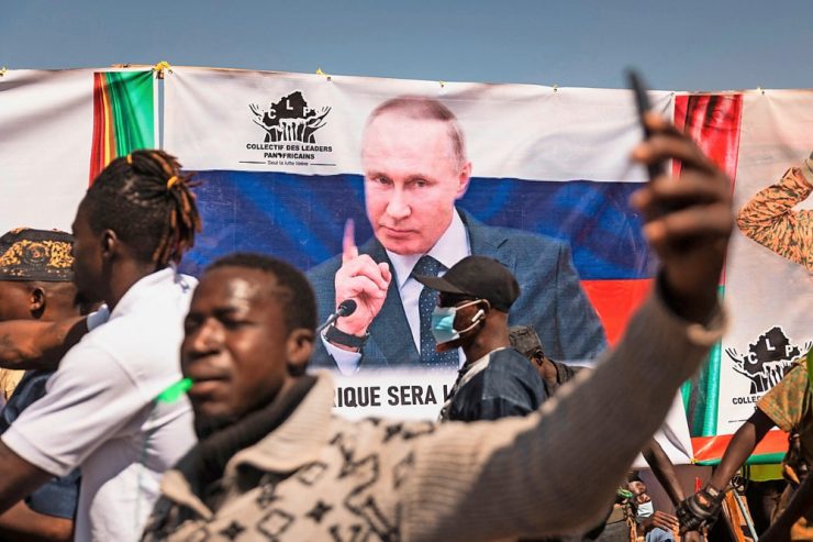 Burkina Faso / Diplomatisches Tauziehen um französischen Truppenabzug